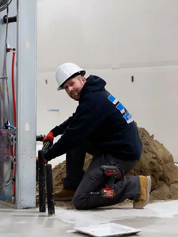 Commercial Electrician in Spanaway